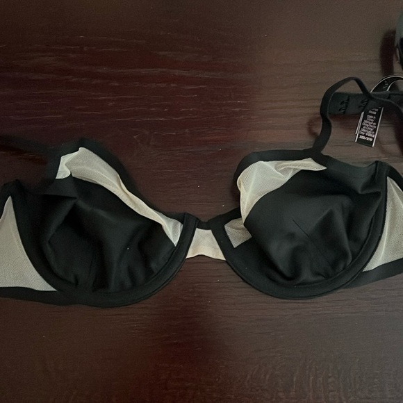 Bra - Picture 1 of 3